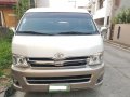 2nd Hand Toyota Hiace 2013 at 120000 km for sale-4