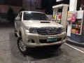 2nd Hand Toyota Hilux 2012 for sale in Davao City-6