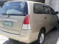 Selling Toyota Innova 2011 Automatic Diesel in Manila -5