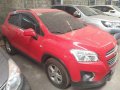 Red Chevrolet Trax 2017 at 13000 km for sale-3