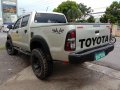 Selling Used 2013 Toyota Hilux Manual Diesel -0