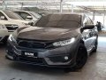 Selling Honda Civic 2017 at 28000 km -2