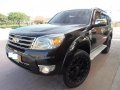 Selling Black Ford Everest 2013 Automatic Diesel -3