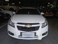 Selling White Chevrolet Cruze 2012 Automatic Gasoline at 30000 km-0