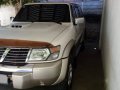 Sell White 2002 Nissan Patrol Automatic Diesel at 138000 km -7