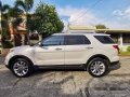 White Ford Explorer 2012 at 40000 km for sale-3