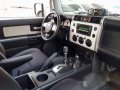 Sell White 2015 Toyota Fj Cruiser Automatic Gasoline at 58000 km in Makati-2