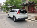 Selling White Honda Cr-V 2014 Automatic Gasoline at 41000 km -6