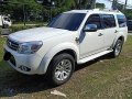 White Ford Everest 2013 Manual Diesel for sale in Manila-3