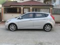 Selling Silver Hyundai Accent 2014 Hatchback Automatic Gasoline in Manila-4