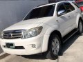 Selling White Toyota Fortuner 2011 Automatic Diesel -7