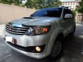Selling White Toyota Fortuner 2014 Automatic Gasoline in Manila-5
