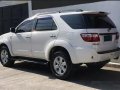 Selling White Toyota Fortuner 2011 Automatic Diesel -6