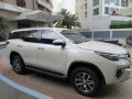 Selling White Toyota Fortuner 2018 Automatic in Taguig -1