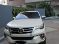 Selling White Toyota Fortuner 2018 Automatic in Taguig -1