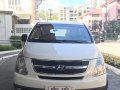Selling Used Hyundai Grand Starex 2009 Manual Diesel -4