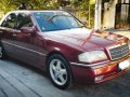 Selling Red Mercedes-Benz C220 1996 Sedan at 115000 km -0