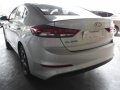 Hyundai Elantra 2017 Sedan Manual Gasoline for sale-6