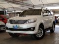 Sell Pearl White 2014 Toyota Fortuner in Manila-0