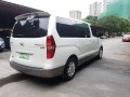 Selling Hyundai Starex 2010 in Quezon City-6