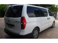 2015 Hyundai Starex for sale in Makati-2