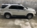 Selling Silver Toyota Fortuner 2013 Automatic Diesel at 90000 km -3