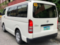 Selling 2nd Hand Toyota Hiace 2012 Manual at 50000 km -3