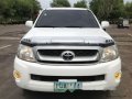 Selling Toyota Hilux 2011 Manual Diesel in Quezon -4