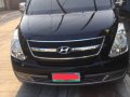 Selling Hyundai Grand Starex 2009 in Quezon City-6