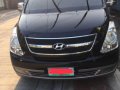 Selling Hyundai Grand Starex 2009 in Quezon City-1