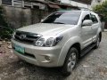 Selling Toyota Fortuner 2005 at 75000 km -0