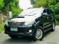 Selling Grey Toyota Fortuner 2013 Manual Diesel at 34000 km -0