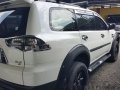 Selling White Mitsubishi Montero 2011 Automatic Diesel at 39000 km -3