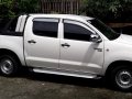 2010 Toyota Hilux for sale in Manila-0