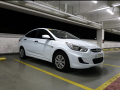 Sell White 2017 Hyundai Accent Sedan at 4000 km -3