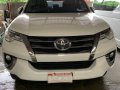 White Toyota Fortuner 2017 for sale in Quezon City-6