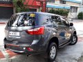 Isuzu Mu-X 2017 at 12000 km for sale -2