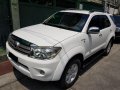 2010 Toyota Fortuner for sale in Quezon City-4