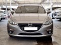 Selling 2016 Mazda 3 Hatchback in Makati -7