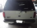 Selling Used Ford Expedition 2002 Automatic in Marilao -1