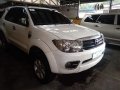 Toyota Fortuner 2009 at 100000 km for sale-2