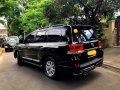 Selling Toyota Land Cruiser 2019 in Paranaque City-4