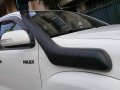 White Toyota Hilux 2010 Truck for sale in Manila -0