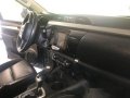 Black Toyota Hilux 2016 Automatic Diesel for sale -5