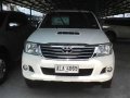 White Toyota Hilux 2015 at 35111 km for sale -3
