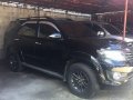 Selling Black Toyota Fortuner 2015 Automatic Diesel at 46000 km -9