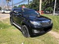 Black Toyota Fortuner 2015 at 37000 km for sale -6