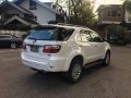 White Toyota Fortuner 2010 Automatic Diesel for sale-1