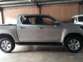 Sell Silver 2016 Toyota Hilux Manual Diesel at 47000 km -5