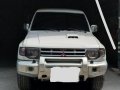 White Mitsubishi Pajero 2003 Automatic Diesel for sale -5